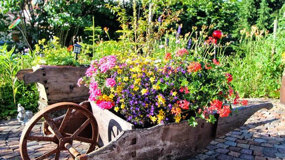 Gatterhof Gartendekoration