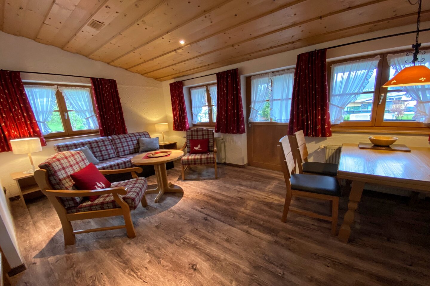 Ferienwohnung_8_Wohnzimmer