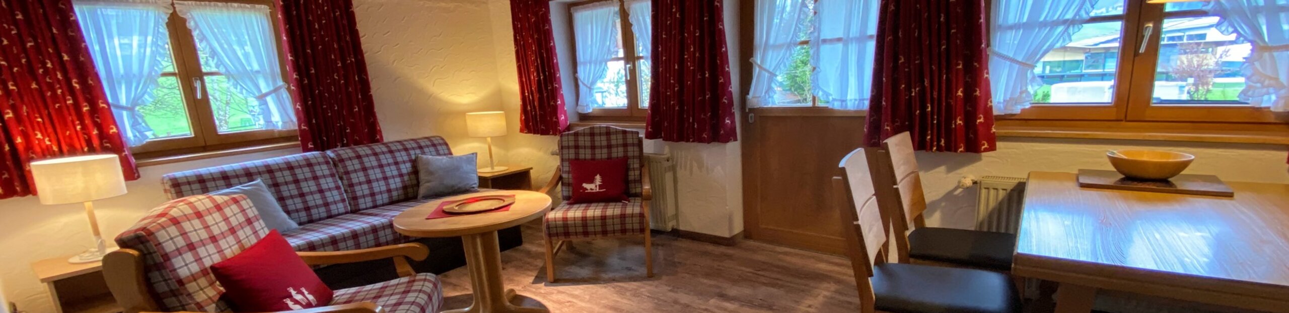 Pension Gatterhof Riezlern Kleinwalsertal Ferienwohnung Nr.:8 Wohnen 