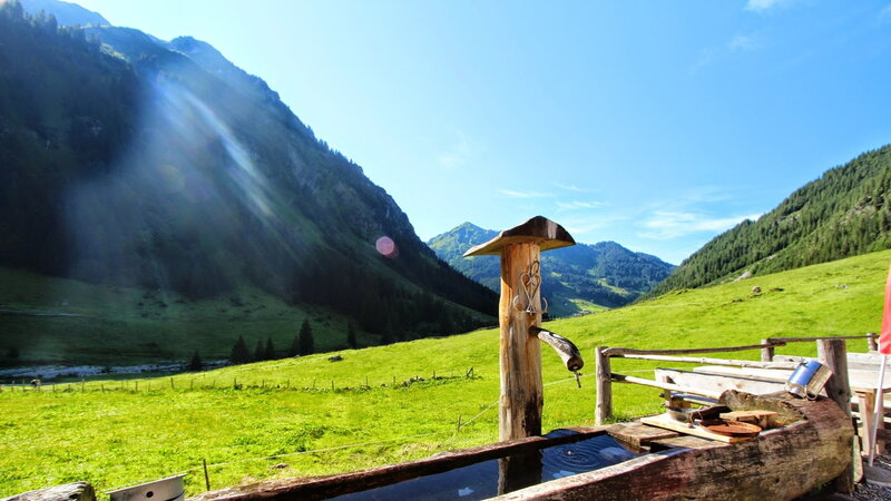 Brunnen Im Gemsteltal