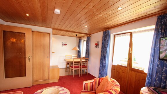 Ferienwohnung Nr.15 im Gatterhof Elferhaus Kleinwalsertal - wohnen